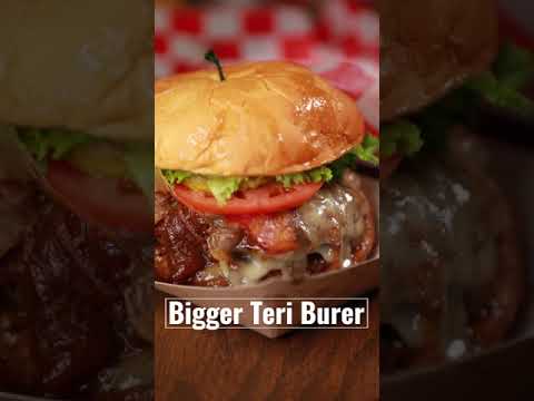 Hawaii Best Happy Hour - Teddy’s Bigger Burgers #shorts #hawaii #happyhour #burgershop