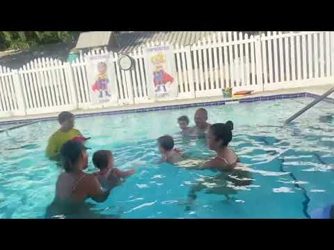 Superhero In The Pool Song (To Wheels on the Bus)