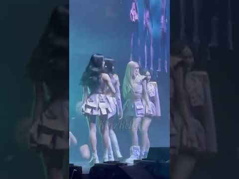 Blackpink was Pretty Savage on stage in Atlanta Day 1 #blackpinkbornpink #blackpink #kpop