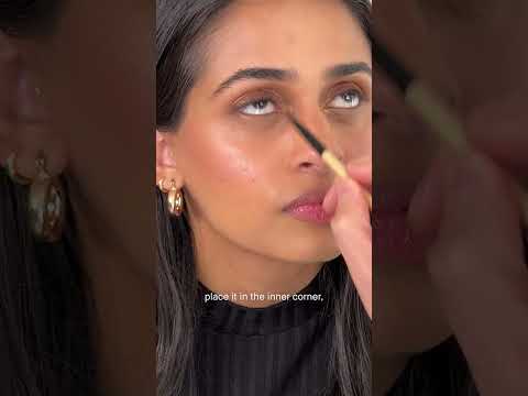 Simple Holiday Makeup | Full-Face Beauty Tutorials | Bobbi Brown Cosmetics