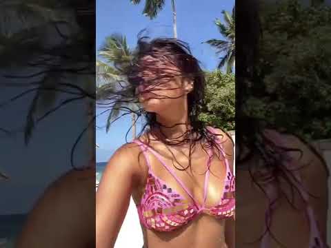 shriya saran bikini dance #shorts #shriyasaran #bikini #dance