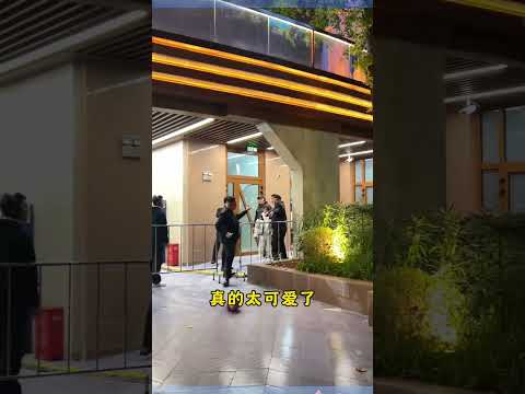 全红婵最新消息，来上海参加活动，还化了美美的妆#全红婵 #全红婵最新消息 #全世界都在偶遇全红婵 #为何人人都爱全红婵 #活动现场