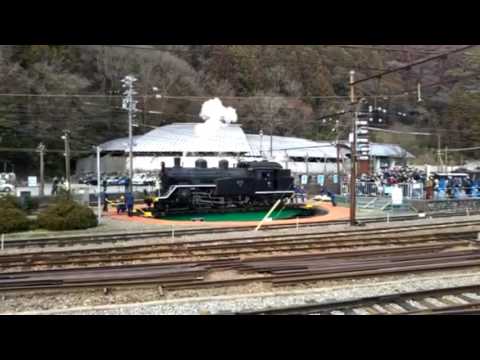 大井川鐵道 千頭駅転車台 C10型8号機