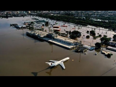 Brazil is turning into a river today! storms, flash floods hit Harmonia & Parana