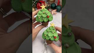 Christmas Tree Cupcakes🎄 #cupcake #cakedecorating #christmas #christmasbaking #shortsfeed #ytshorts