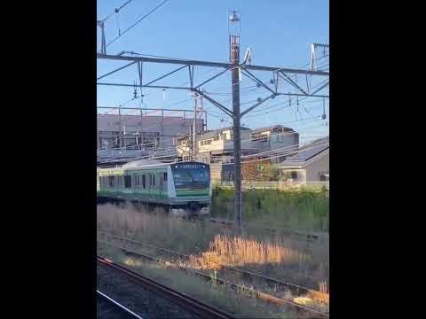 横浜線【快速 桜木町行き】が小机駅を通過するだけの動画  ジョイント音が心地よかったので撮影   #横浜線 #小机 #横浜線通過 #快速 #通過 #通過シーン  #快速桜木町行き