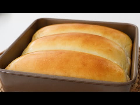 No kneading! Once you know this recipe, you'll never buy bread again! Soft red bean bread