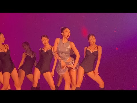 Jennie new song "Moonlight / You & Me" | Born Pink Seoul performance