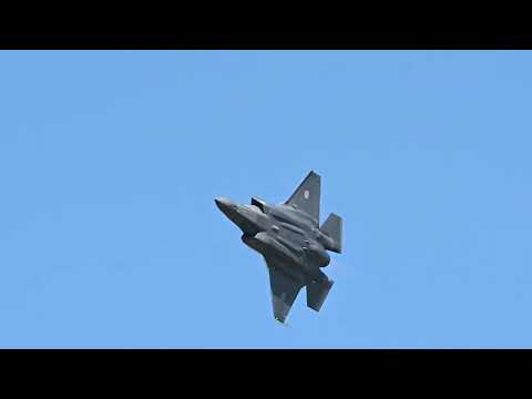 Misawa Skies Ignite: F-35, F-16, and F-15 Dazzle with Thrilling Aerial Show