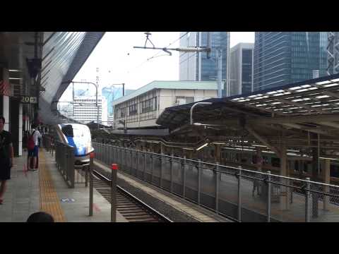 北陸新幹線用車輌  東京駅にて