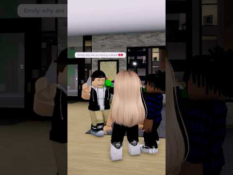 HIS GIRLFRIEND CHEATED ON HIM BUT HE FELL IN LOVE WITH HIS BESTFRIEND IN ROBLOX..😲😳 #shorts