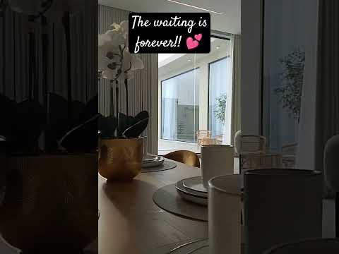 The Waiting!! #visitors #waiting #house #houseparty #homedesign #homesweethome #shortsfeed