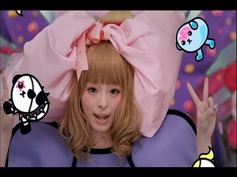 いいなCM　豆しば　きゃりー ぱみゅぱみゅ　「デビュー」篇