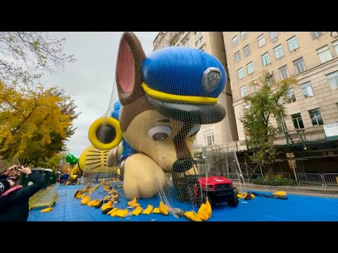 NYC LIVE - Macy’s Thanksgiving Day Parade Balloon inflation 2024