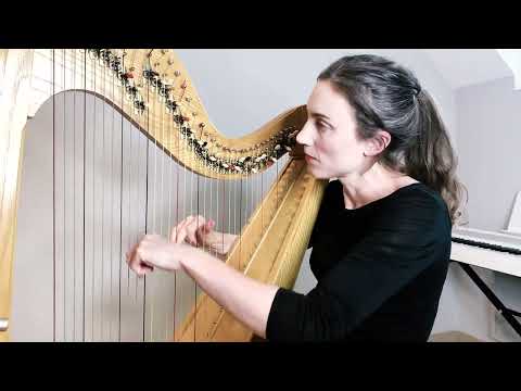 Tamsin Dearnley plays Bach Cello Suite no. 1 in G major BWV 1007: V (Minuet) - Lever Harp Solo