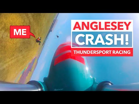 Big crash💥Anglesey Track Circuit Thundersport CB500 Race day 1 Senior & Freshman pc32