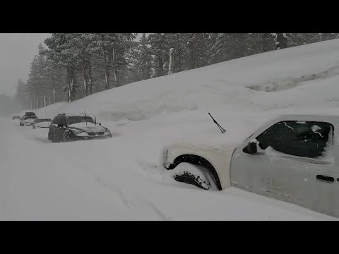 California's Donner Pass: Blizzard Chaos!