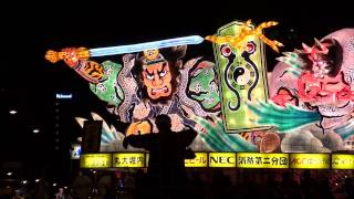 青森ねぶた祭り　消防第二分団ねぶた会・アサヒビール　2011年8月4日