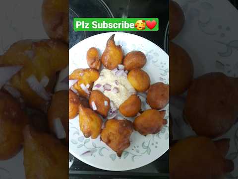 Punugulu😍 #breakfast #bajji #temptingfood #shorts #viral #ytshorts #trending #sowmikitchen123