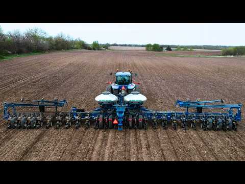 PLANTING IN THE MUD - You know you've always wanted to do this!