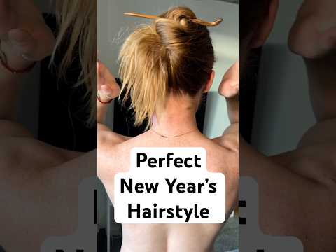 Perfect New Year’s Eve holiday hairstyle easy French twist hair tutorial #Hairstyle #NYE ￼