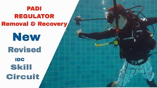 Regulator Recovery and Clearing - PADI IDC Skills Circuit • Neutrally Buoyant