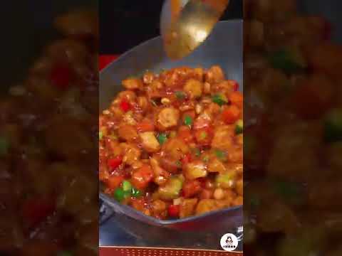 【小穎愛美食】烹飪教學：宮保雞丁這麼做下飯又好吃