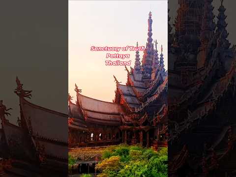 Wooden temple-castle | Ayutthaya-inspired | Sanctuary of Truth Museum, Pattaya, Thailand