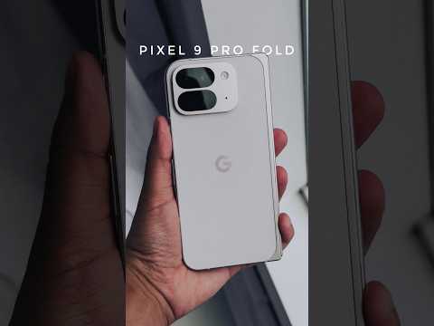 Google Pixel 9 Pro FOLD Hands-On 🤩 #SHORTS