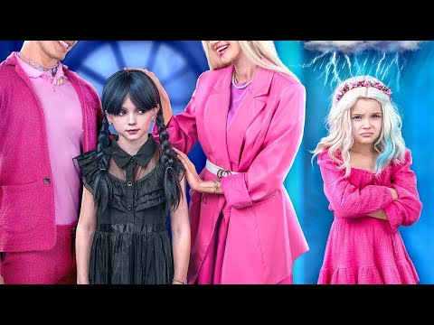 Wandinha Addams Foi Adotada pela Família da Enid! ROSA e PRETO! Wandinha vs. Enid!