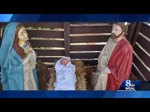 Couple replaces Baby Jesus stolen from nativity scene