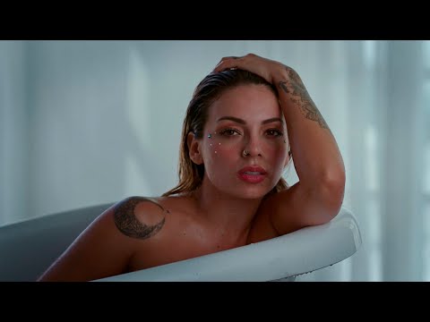 Pitizion - PA’ QUE ME QUIERAS (Official Video)