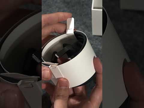 Mac Mini M4 Pro unboxing vertical