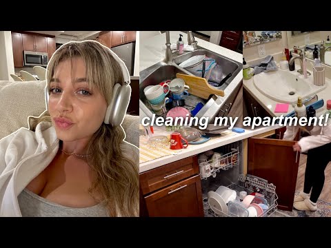 deep cleaning my new apartment!