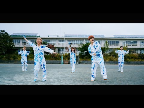 UMA - Rabbit Cat  [Official Music Video] ラビットキャット