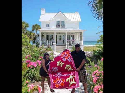 BRENT & LISY 2024  On the beach