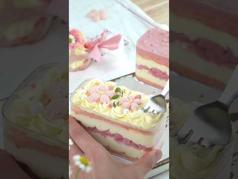 "Soft Cream Cake Recipe | Vanilla Sponge Cake #YouTubeShorts #YouTube #Shorts