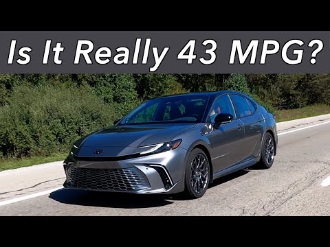 2025 Toyota Camry XSE AWD Fuel Economy Test. What's the Real MPG?