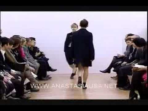 Comme Des Garcons Fall-Winter 2008 Runway Show (Part 2 of 2)