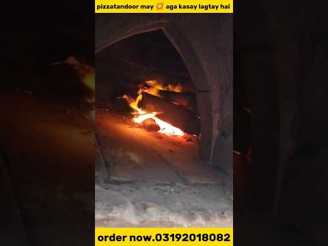 pizza tandoor may agh karay lagtay hai#pizza #viral #karachi #short #tandoori #shorts #feed #tiktok