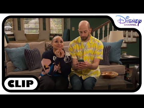 Raven Coaches Lazlo On How To Talk To Women | Raven's Home | Disney Channel UK