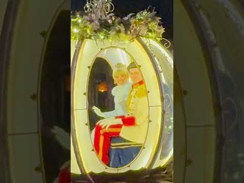 Cinderella and the Prince in Walt Disney World Mickey’s Once Upon a Christmas Parade #Shorts