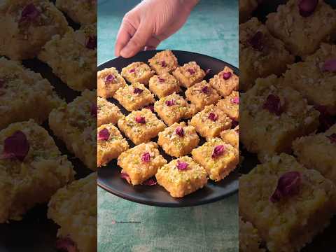 Soft aur Daanedar Kalakand Recipe | Milk cake Recipe | #shorts #kalakand #milkcake #sweets