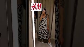 New in H&M #newcollection #hm #hmdresses #shorts #shoppingaddict #shoppingtips #fashionblogger