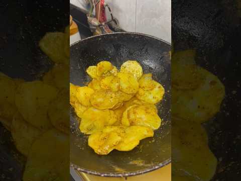 Bahot kam time ho to banaye ye aloo ki  sabji recipe...#shorts #youtubeshorts #shortvideo #viral