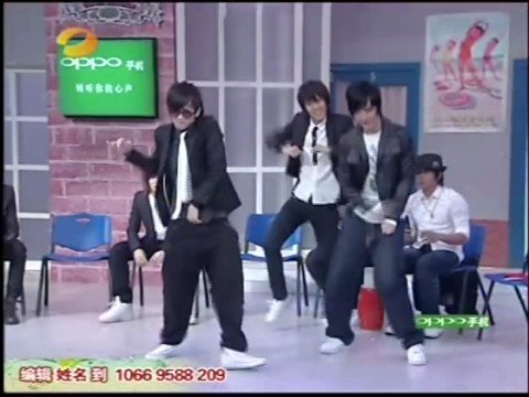 Li Mao from Top combine 至上励合 dancing like Michael Jackson