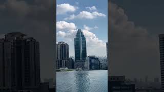 Infinity pool with city view at the Park Hyatt Bangkok