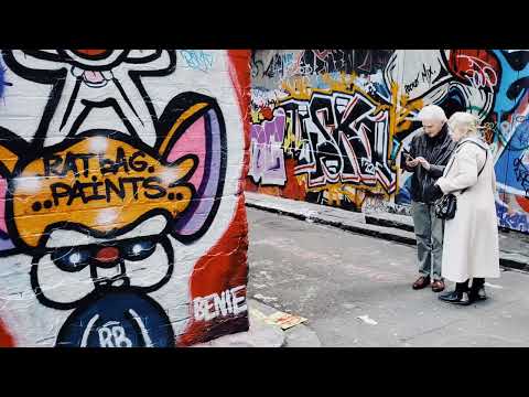 A trip to colourful Hosier Lane , Melbourne