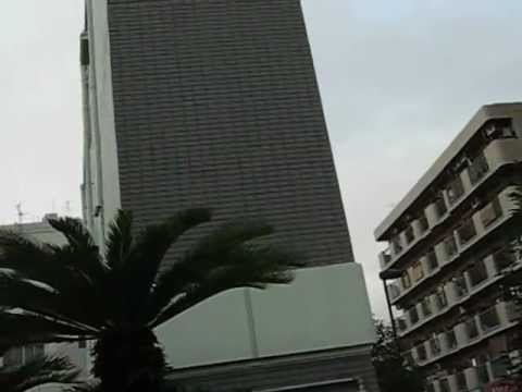 JAPAN - TOKYO - Tiny apartment building