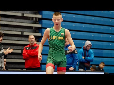 U15 Linas Lavrinovicius (LTU) vs Reziko Khemshiashvili (GEO) 57kg. Greco boys wrestling. B-cam-man